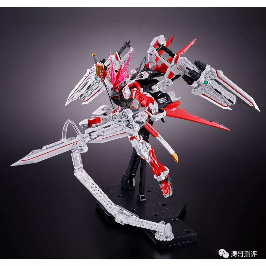 红异端红龙形态终于等到！万代官方的魔改风格你喜欢吗？