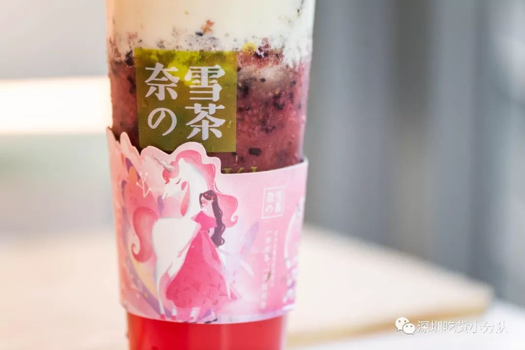 奈雪霸气草莓饮品下市时间,奈雪的茶居然出新口味了