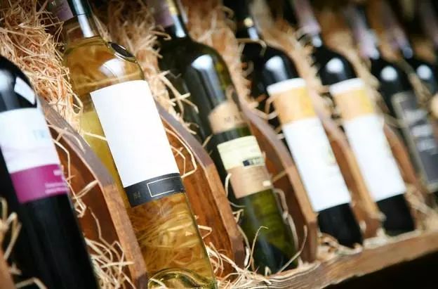 葡萄酒进口清关注意事项,教你怎么识别葡萄酒是否进口