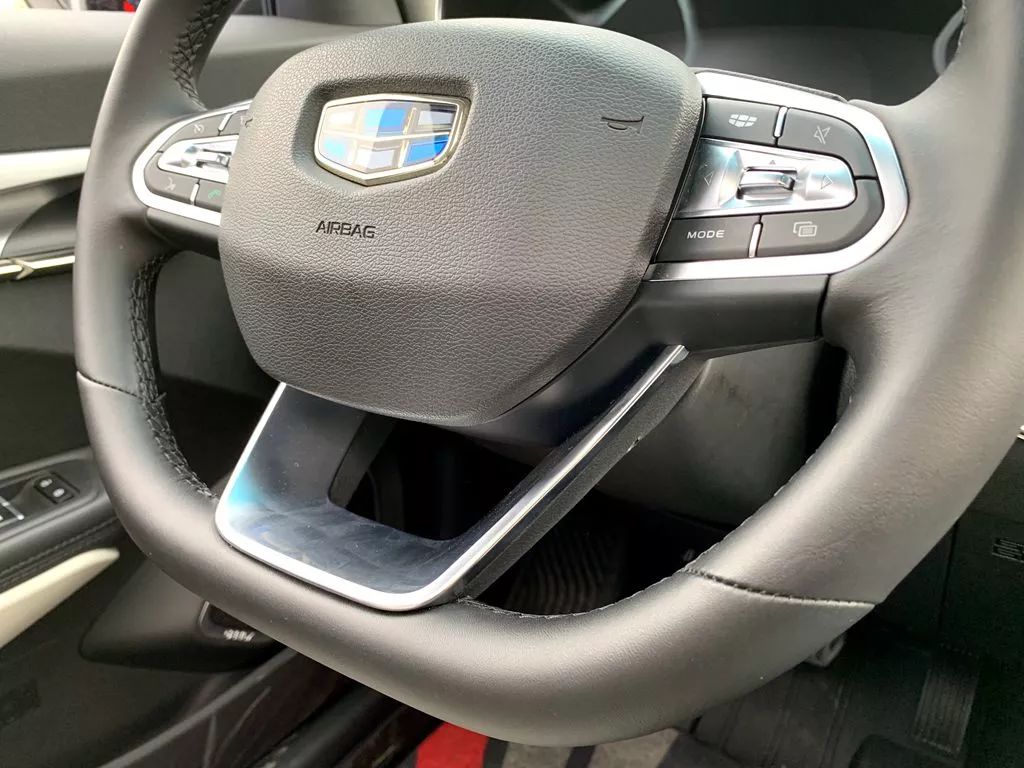 2022款吉利缤瑞晚上测试视频,吉利缤瑞2021款1.4tcvt亚运版落地