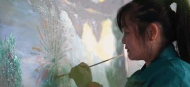 又一“扫地僧”火了！保洁阿姨的3D黑板报惊艳全网……