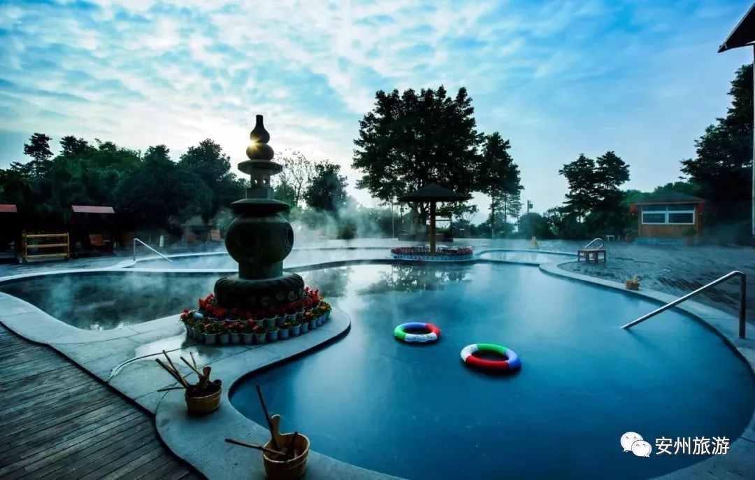 罗浮山温泉冬季,冬已至寻一处温泉享一池温暖