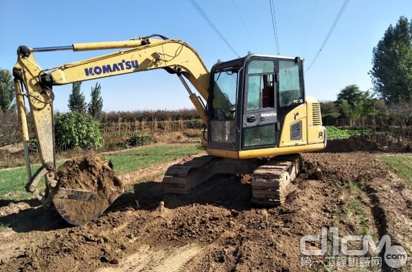 小松70-8挖掘机,用不坏的200型挖机