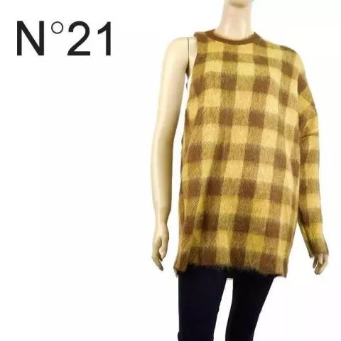 ugg绒绒包,ugg出过透明雪地靴吗