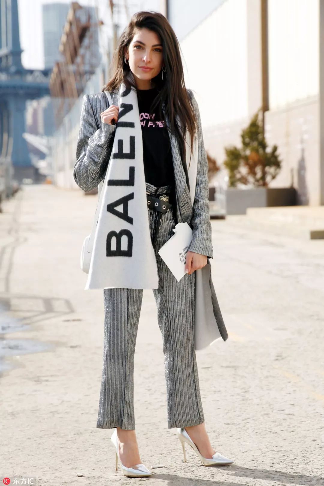 简单又好看的围巾多种造型,又好看又洋气的围巾