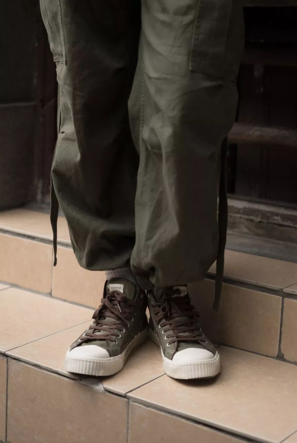 不穿aj穿莆田,穿匡威打篮球