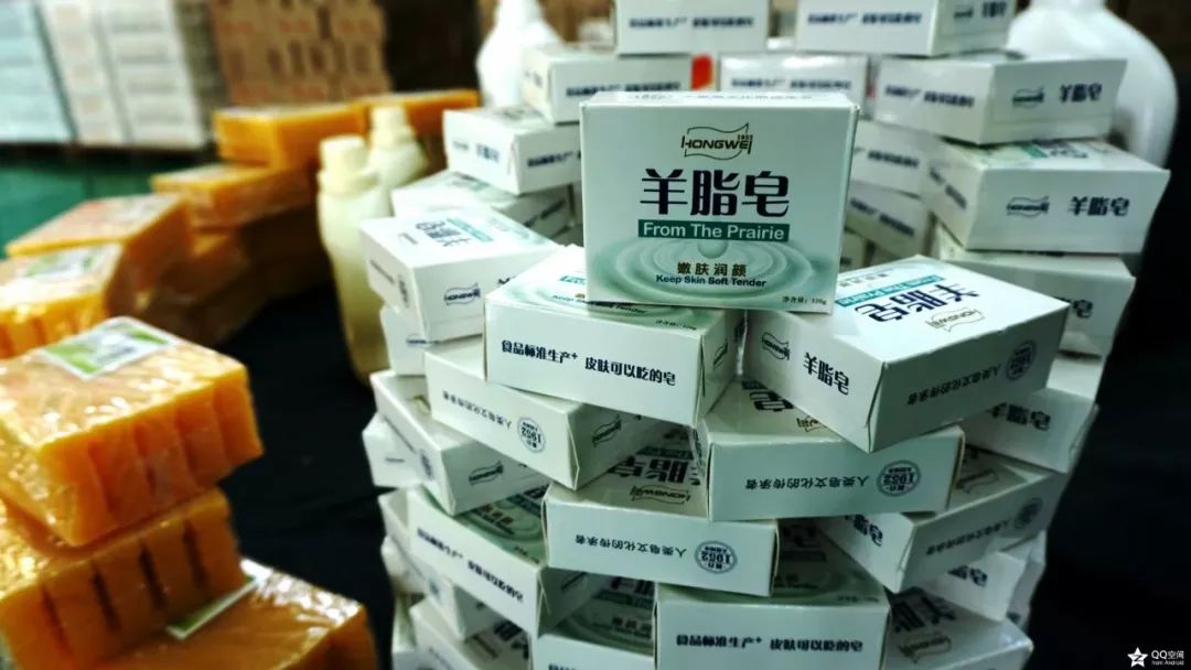 鐖遍┈浠曟墜宸ョ殏,鐖遍┈浠曠粡鍏哥殏