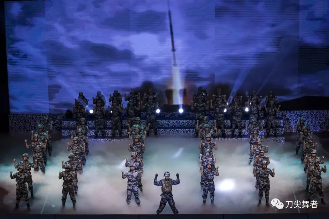 奋进新时代强军新征程心得体会,点赞强军新时代