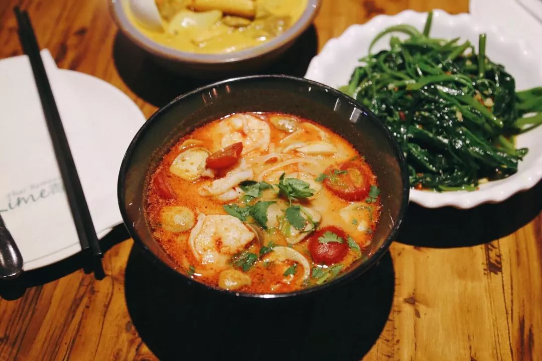 冬天又温暖又有很多美食的地方,冬天最幸福的事就是沐浴在阳光下