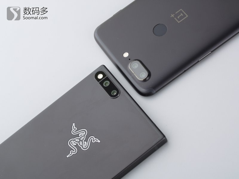 雷蛇手机二代吃鸡画质修改,雷蛇手机拍照超广角