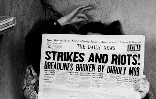 影视日报|《延禧攻略》版权卖90国梅艳芳逝世15周年梅妈*放播**爱女美国演出纪念;欧阳娜娜推销祛痘药膏医师指正:那是涂私密处的