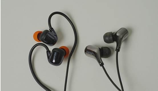 运动耳机推荐性价比排行榜最新款,无线耳机与运动耳机