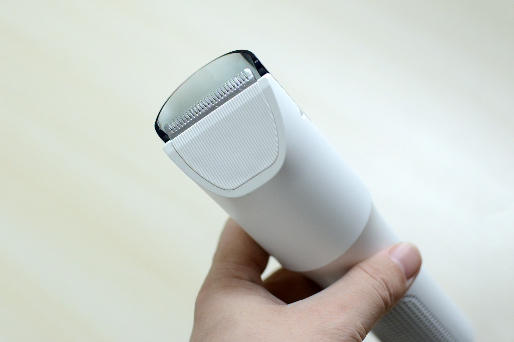 儿童理发器吸发超静音成人可用,须眉电动剃毛器