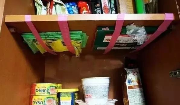 橡胶手套破了不要扔，这样改放在超市卖好多钱！