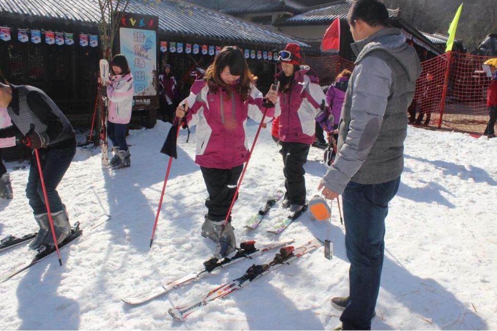 2024年天燕滑雪场门票,神农架天燕滑雪