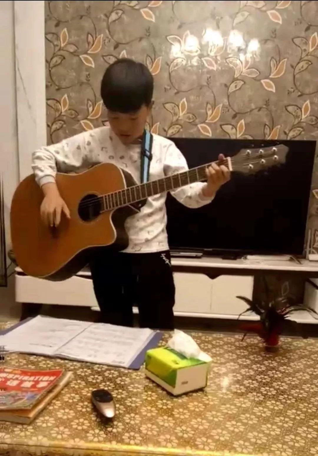 恭喜所有获奖同学图片,恭喜各位获奖的小伙伴