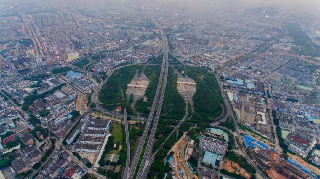 这里是新桥小学,这里是新桥