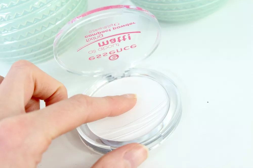 平价乳液面霜推荐,平价抗老不油腻的乳液面霜