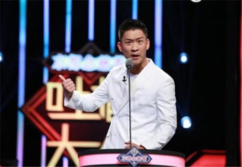 递上拜师帖，先生送给他一个500G移动硬盘……