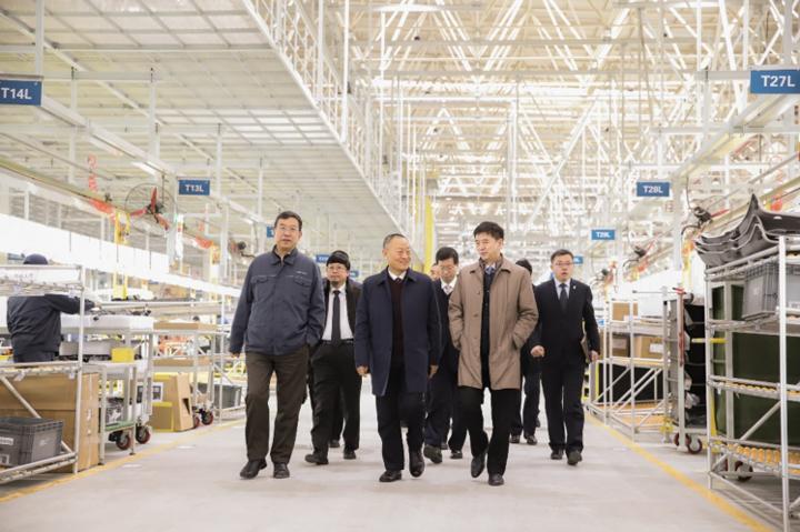 领途携手中天科技 助力“无补贴发展”