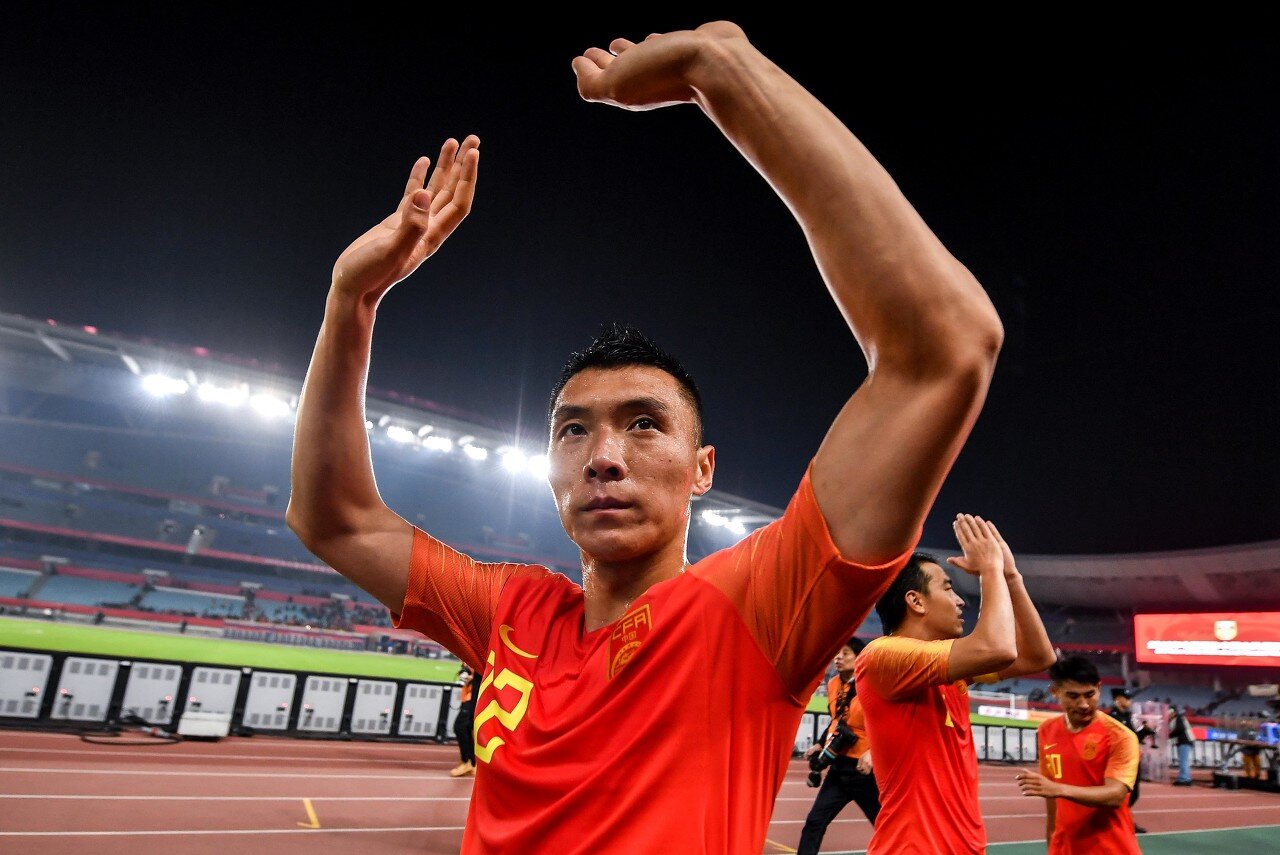 于大宝驻足欣赏,于大宝搞笑视频