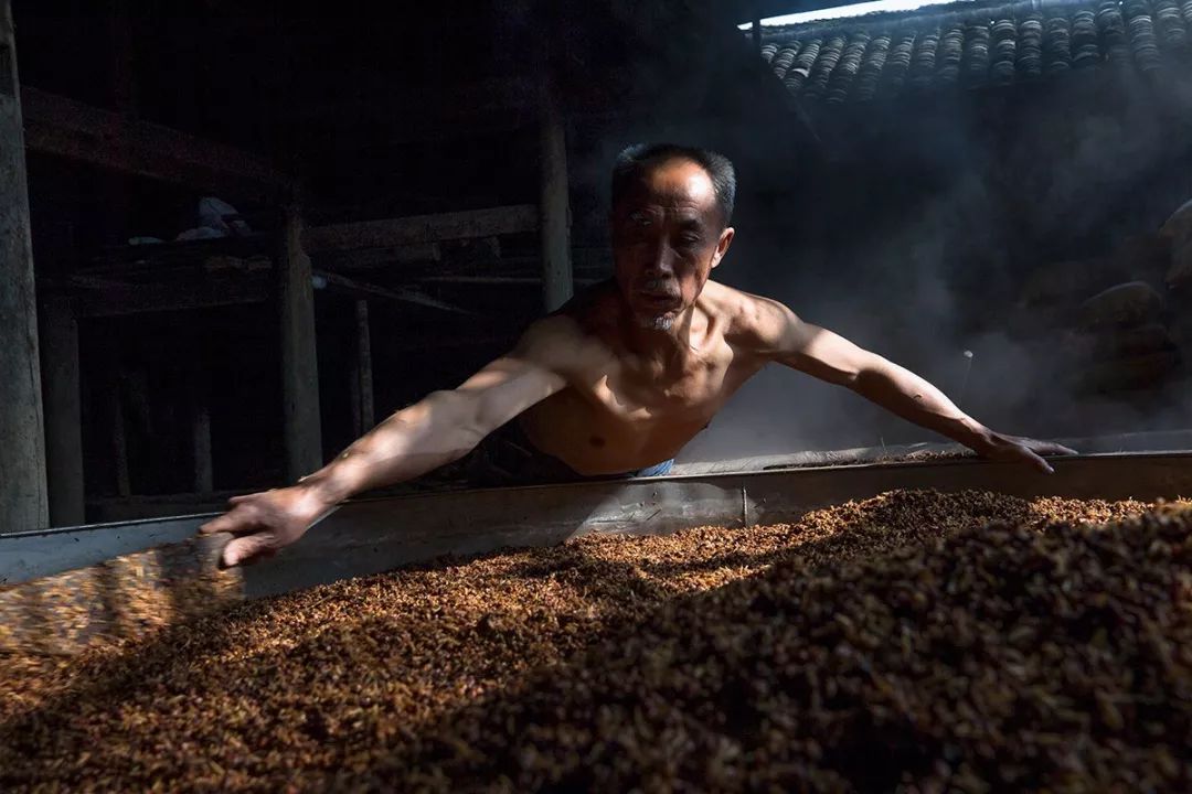 火热招募｜李英杰“共饮长江水”摄影工作坊第三季