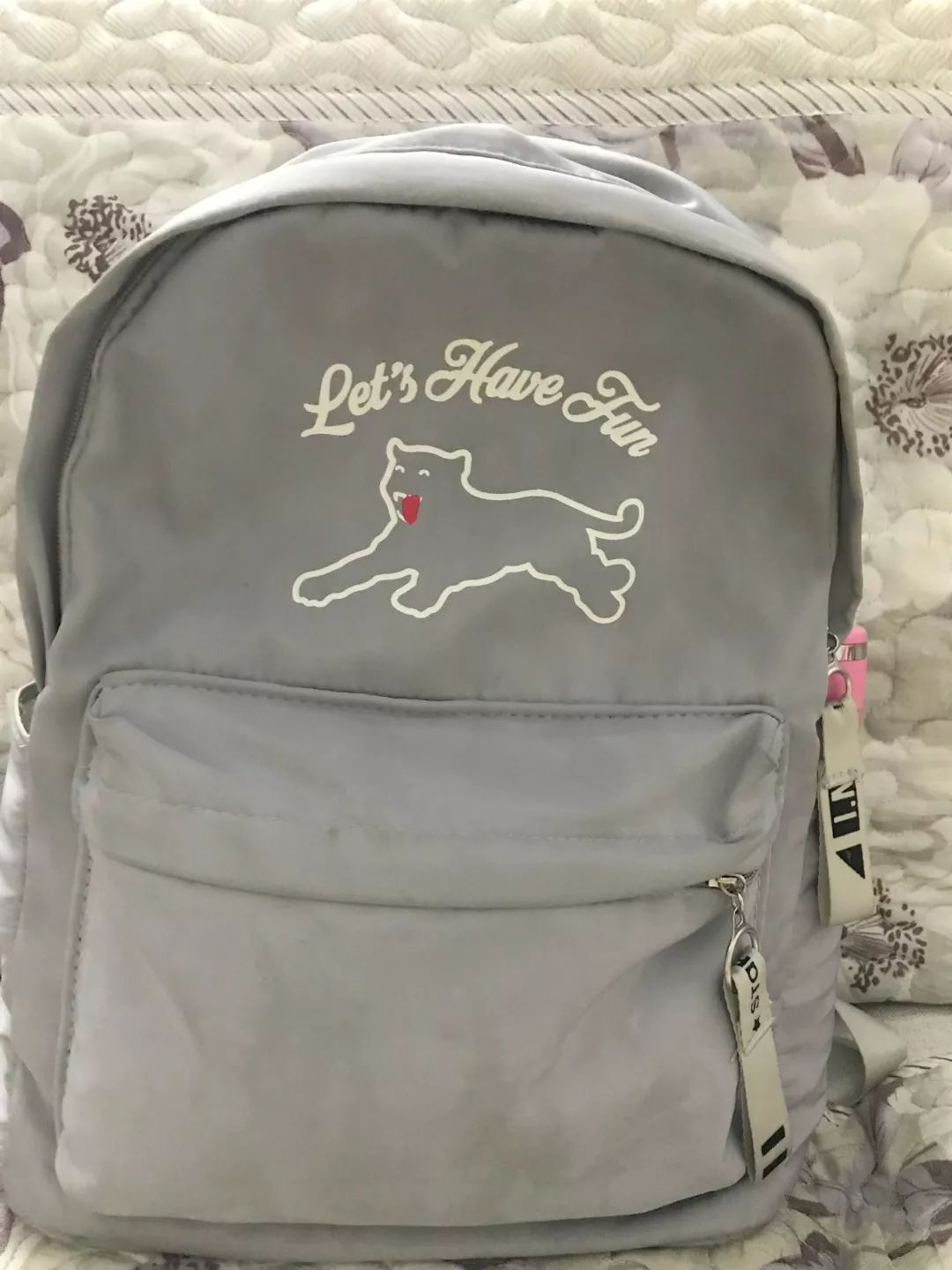 种草母婴好物！来看看别人的妈咪包里都装了些什么……