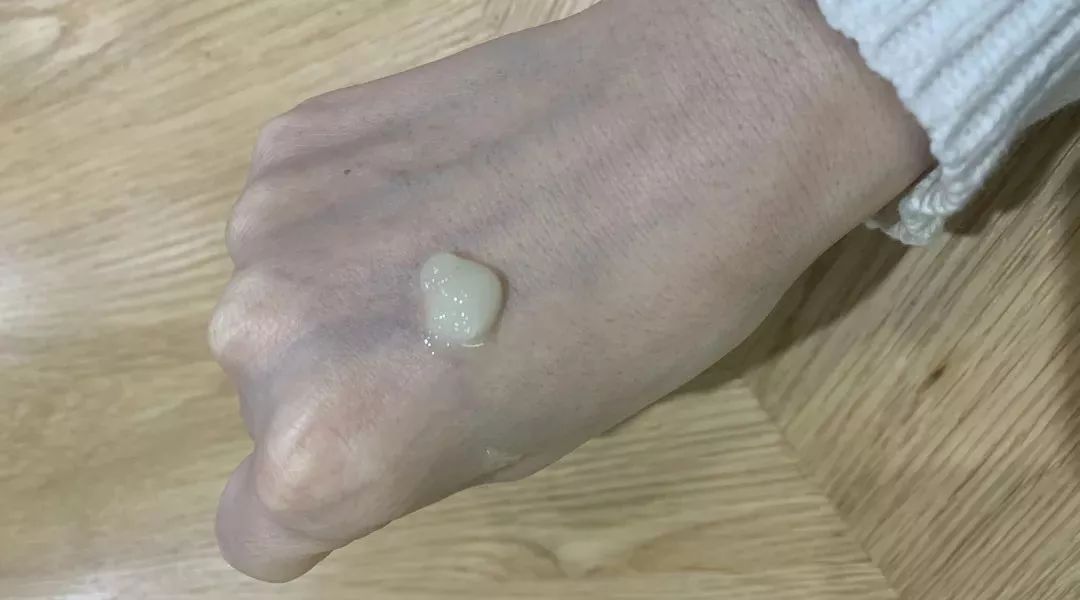 轻松卸妆一步到位,轻松卸妆净透毛孔