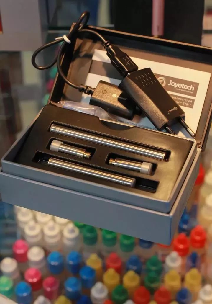 这一届的年轻人,这一届年轻人原来都是那么潮的吗