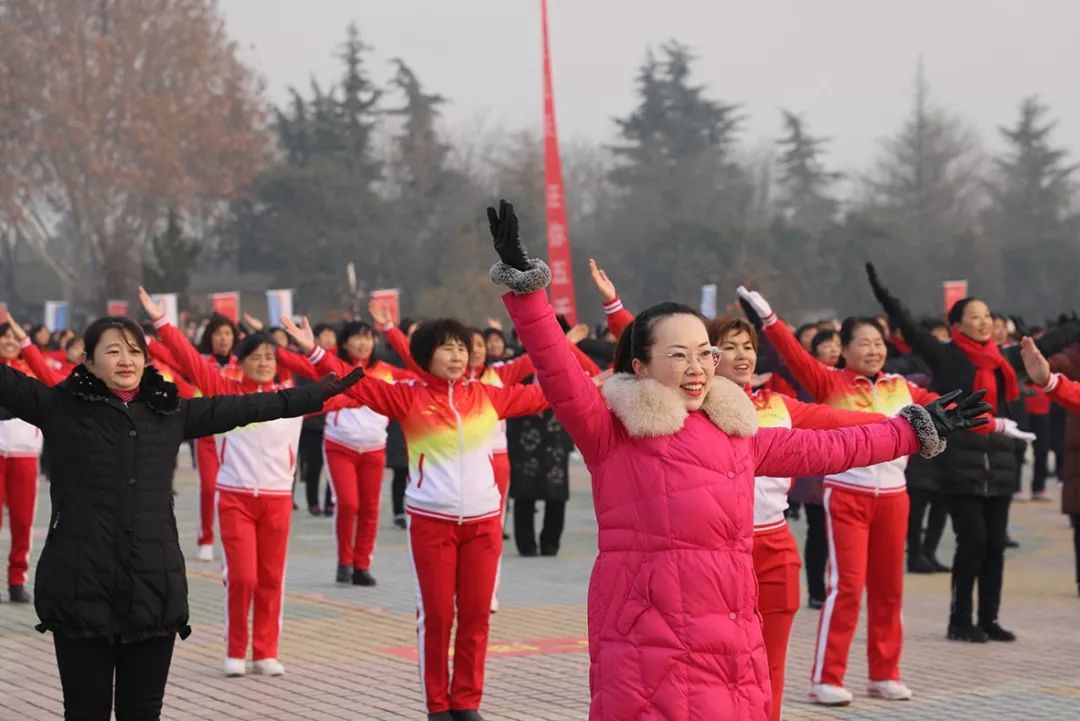 「你好,2019!」山西省“体彩杯”迎新年登高主会场活动在永济鹳雀楼景区举行