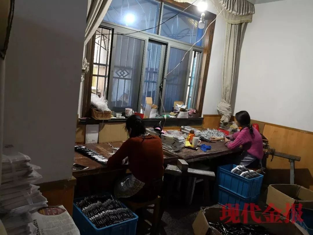 紧急！成本不超1元，生产过程触目惊心！你老婆可能正在用！