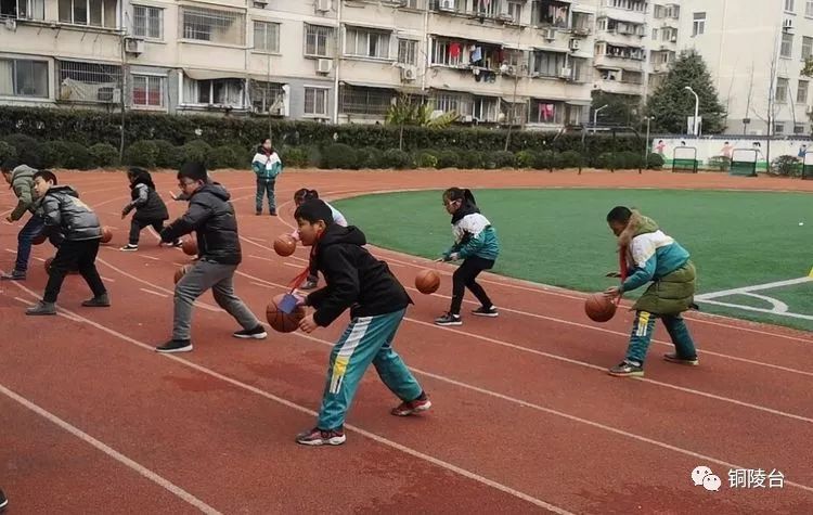 快乐三点半课程费用,快乐三点半篮球课程