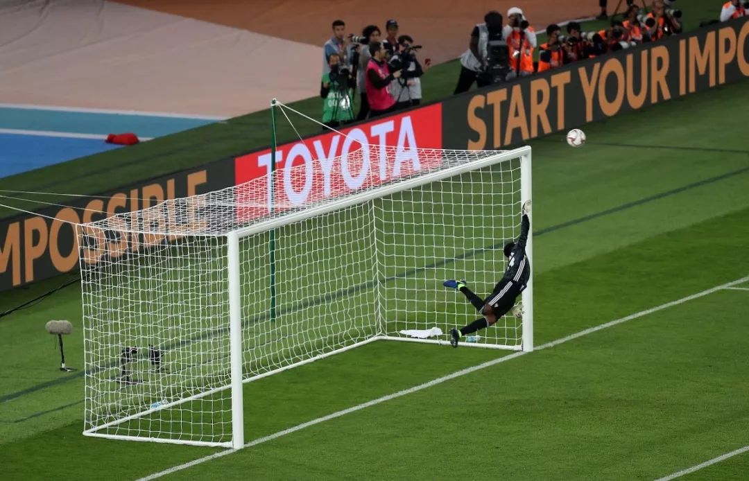 鍦ㄦ棤鑱婂拰鏃犺叮涔嬮棿,鍦ㄦ湁瓒ｅ拰鏃犺叮涔嬮棿瀵绘壘蹇箰