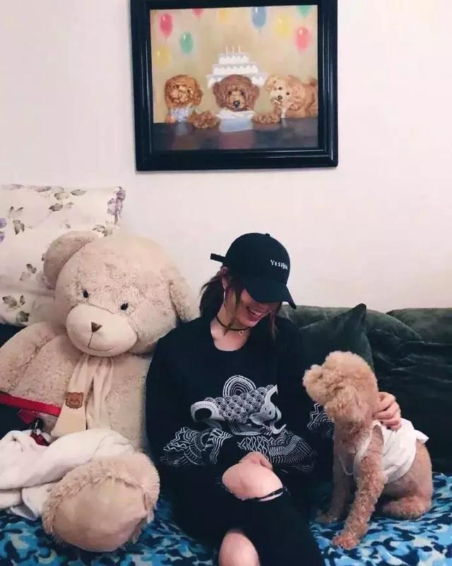 邓紫棋再次穿皮裤造型好霸气,邓紫棋皮裤穿搭图片