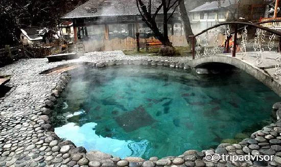 中国哪些温泉度假胜地,中国10大温泉