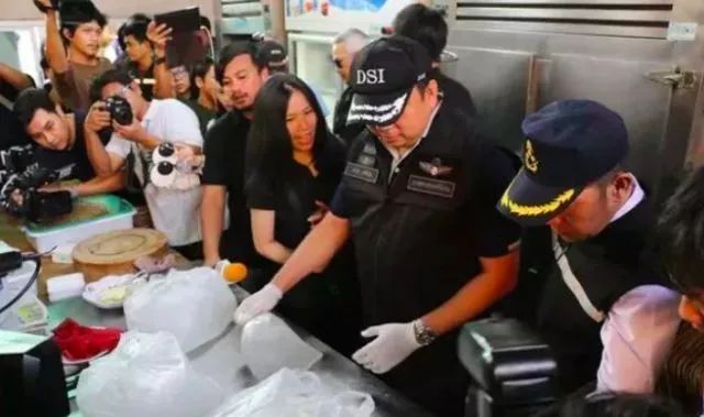 在国外骗局套路最新,美国骗子最新套路骗局