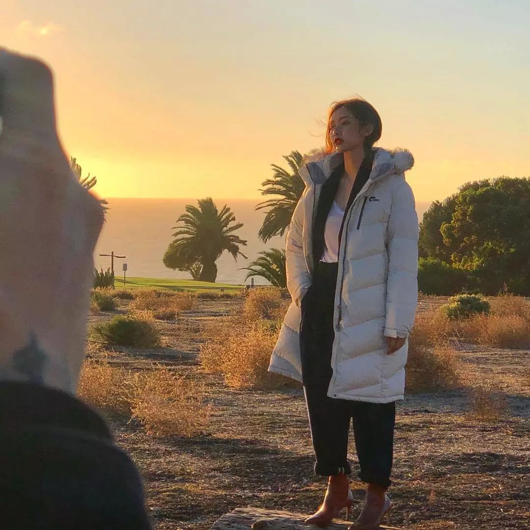 韩国女私服穿搭,韩国女星私服极简风穿搭