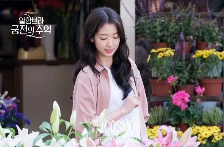 朴信惠扎发穿搭,朴信惠阔腿裤怎么搭配