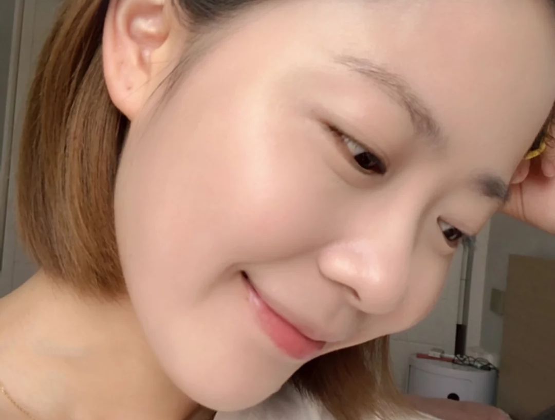 底妆定妆二合一的粉底液,底妆定妆二合一粉底液