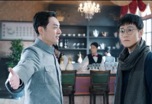 天衣无缝里的资历群是什么人,天衣无缝中资历群到底是什么人