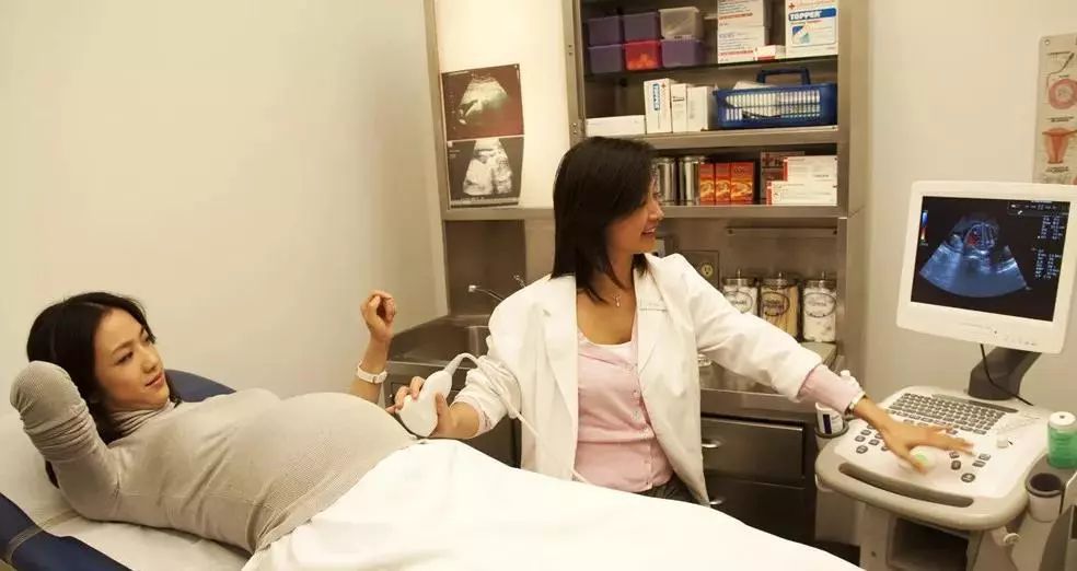 她用性冷淡惊艳了全世界：所谓气质，就是不管气质