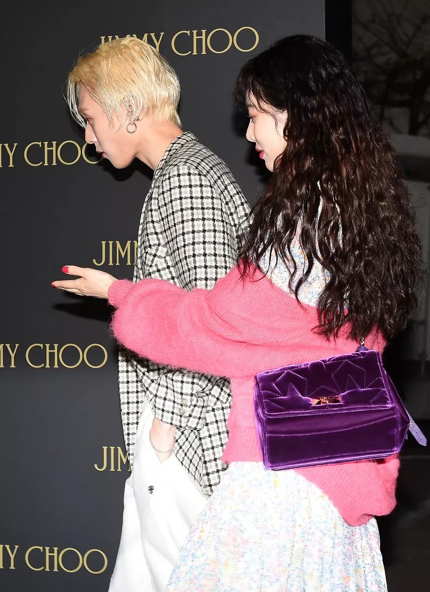 中长发是齐的还是有层次的好看,中长发怎么样烫发