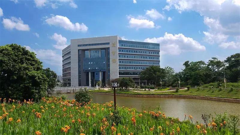 全区排行第7！玉林师院上榜“中国最好大学”，全国排在……