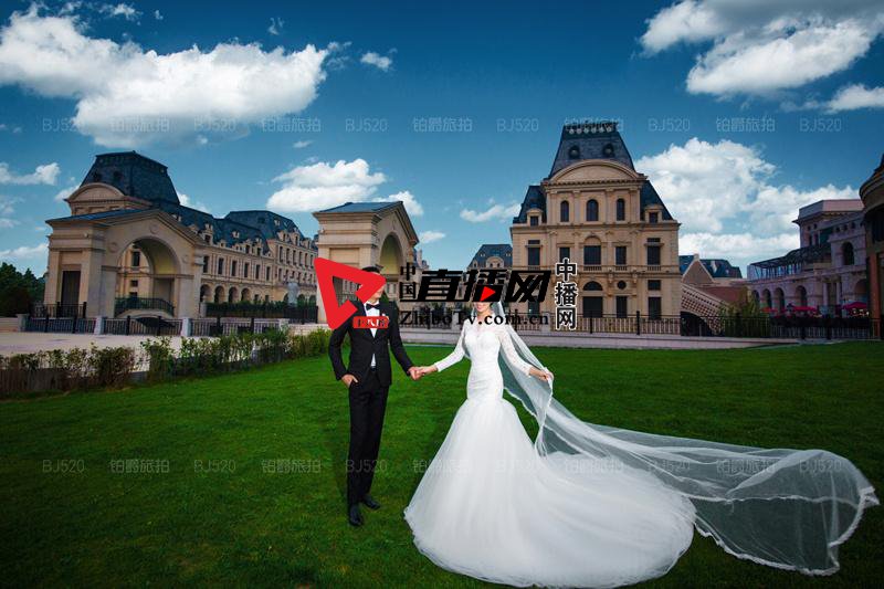 铂爵旅拍大连婚纱照一套多少钱,铂爵旅拍海边婚纱照