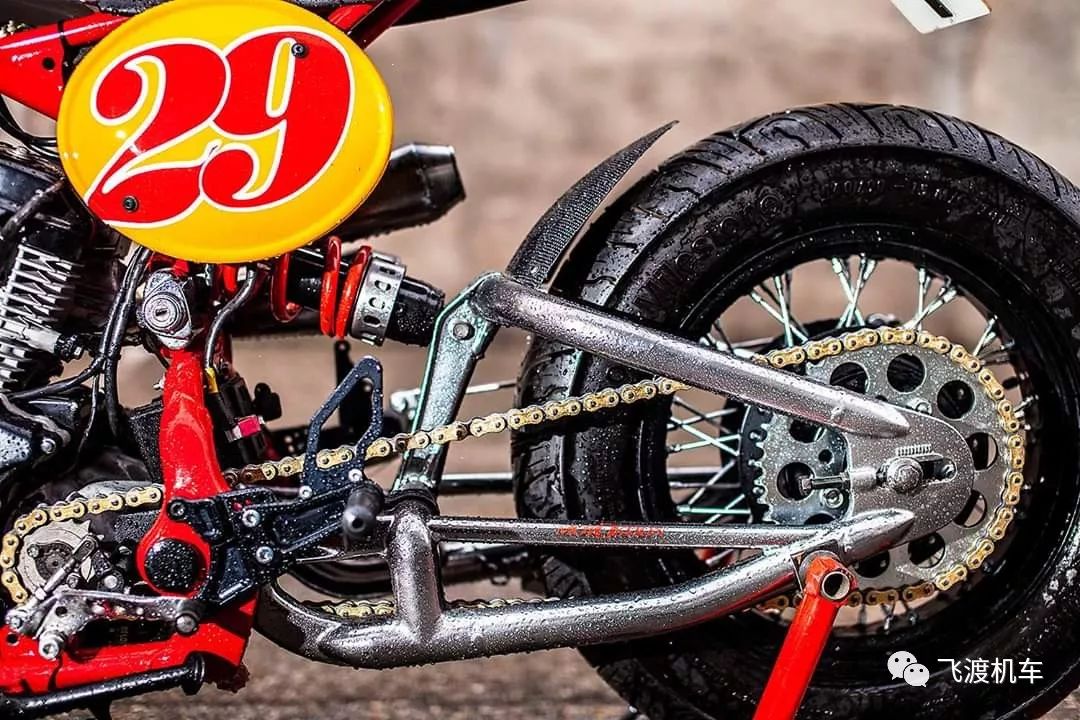 「改装系列」暗影之下的赤色彗星