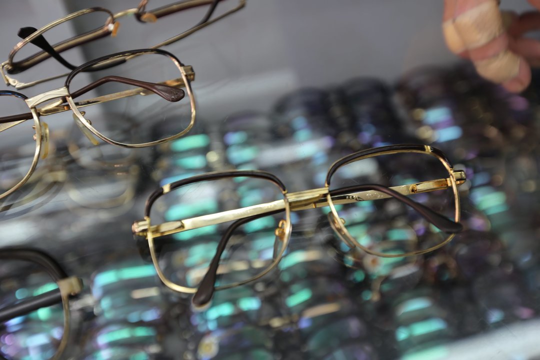 港星名人买买买：柬埔寨千金小姐，北角的眼镜皇后｜香港市井⑯