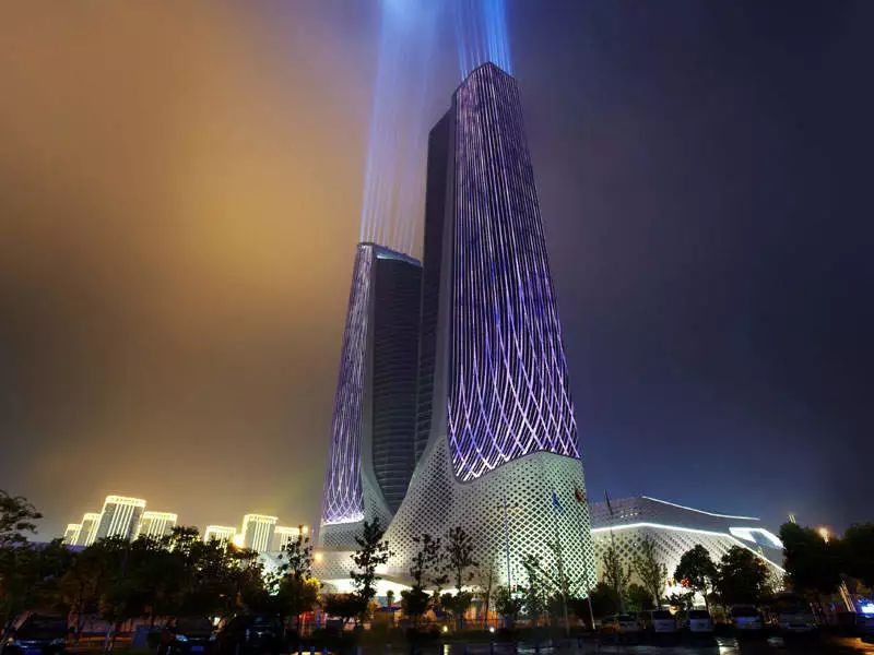 大兴机场扎哈原始方案像什么,扎哈为什么设计北京大兴国际机场