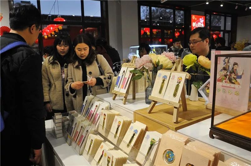 秦淮礼物怎么选,秦淮礼物最值得买的