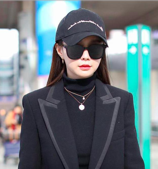 沈梦辰回应二手鞋子,沈梦辰卖二手东西靠谱吗