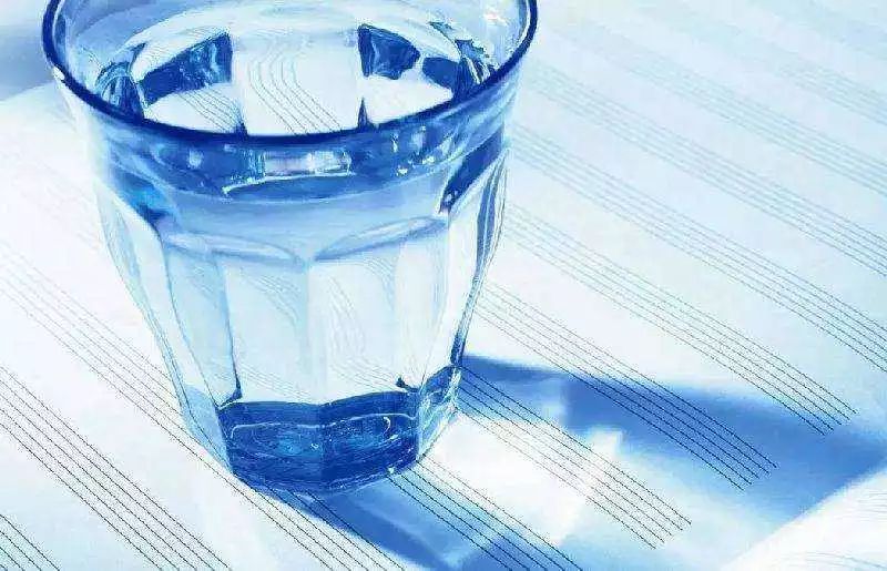 海水鼻炎喷雾,喷生理海水导致鼻炎犯了